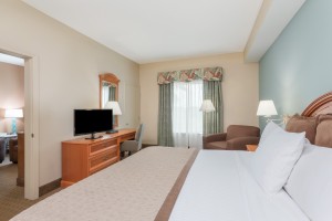 Hawthorn Suites Lake Buena Vista - King Suite
